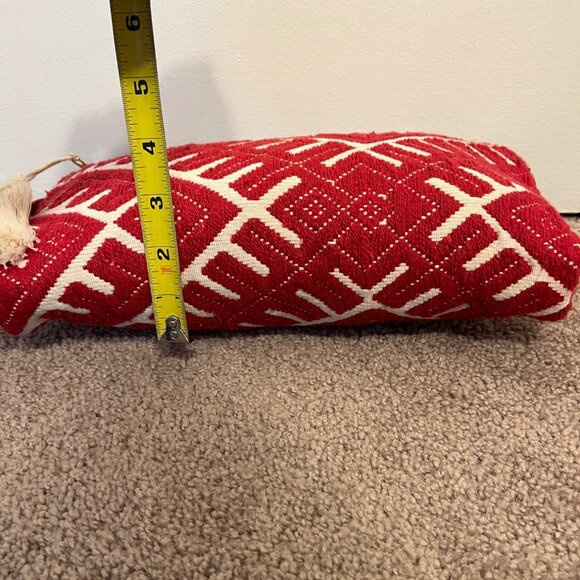 Red & White Geometric Stitched Pattern Enchante Accessories Clutch Tassel Strap - Picture 6 of 11